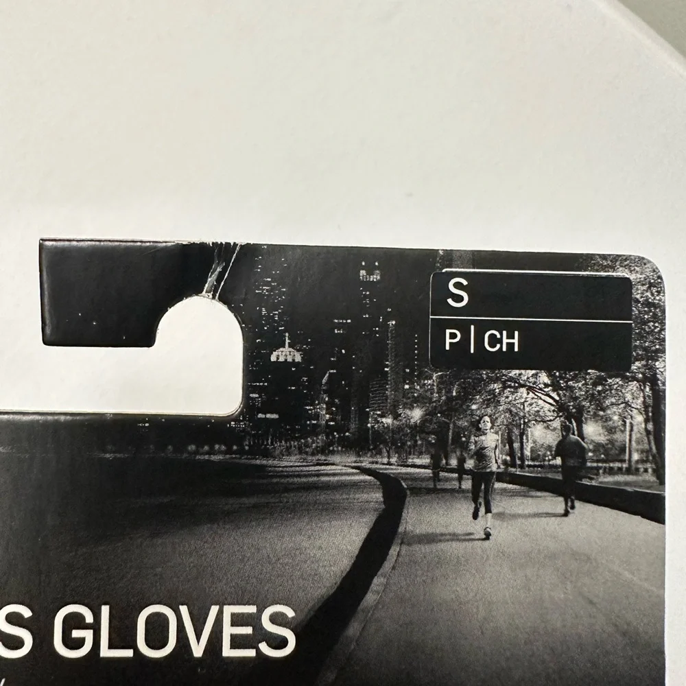 Women’s Grey Nike Running Gloves